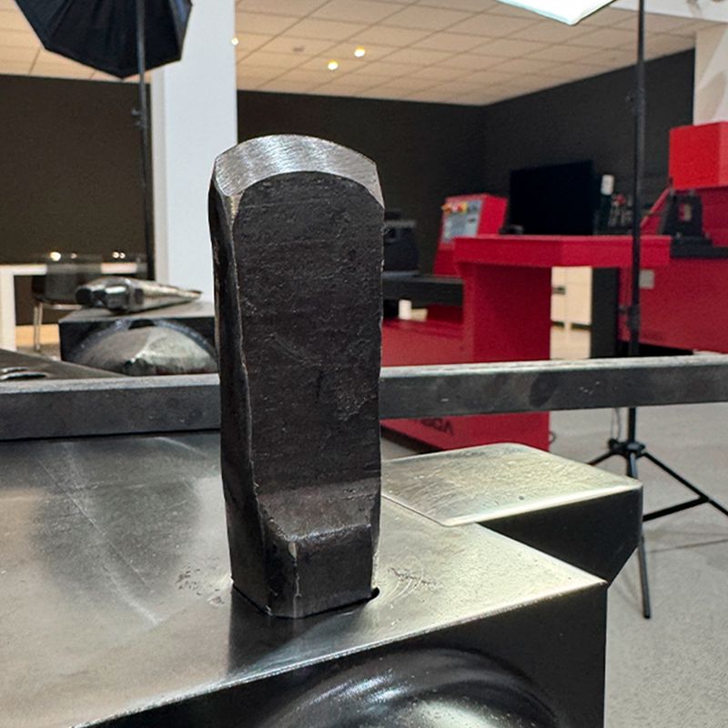 Nargesa Smeedmachine PC16 voor heet smeden